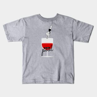 At the wine pool Kids T-Shirt